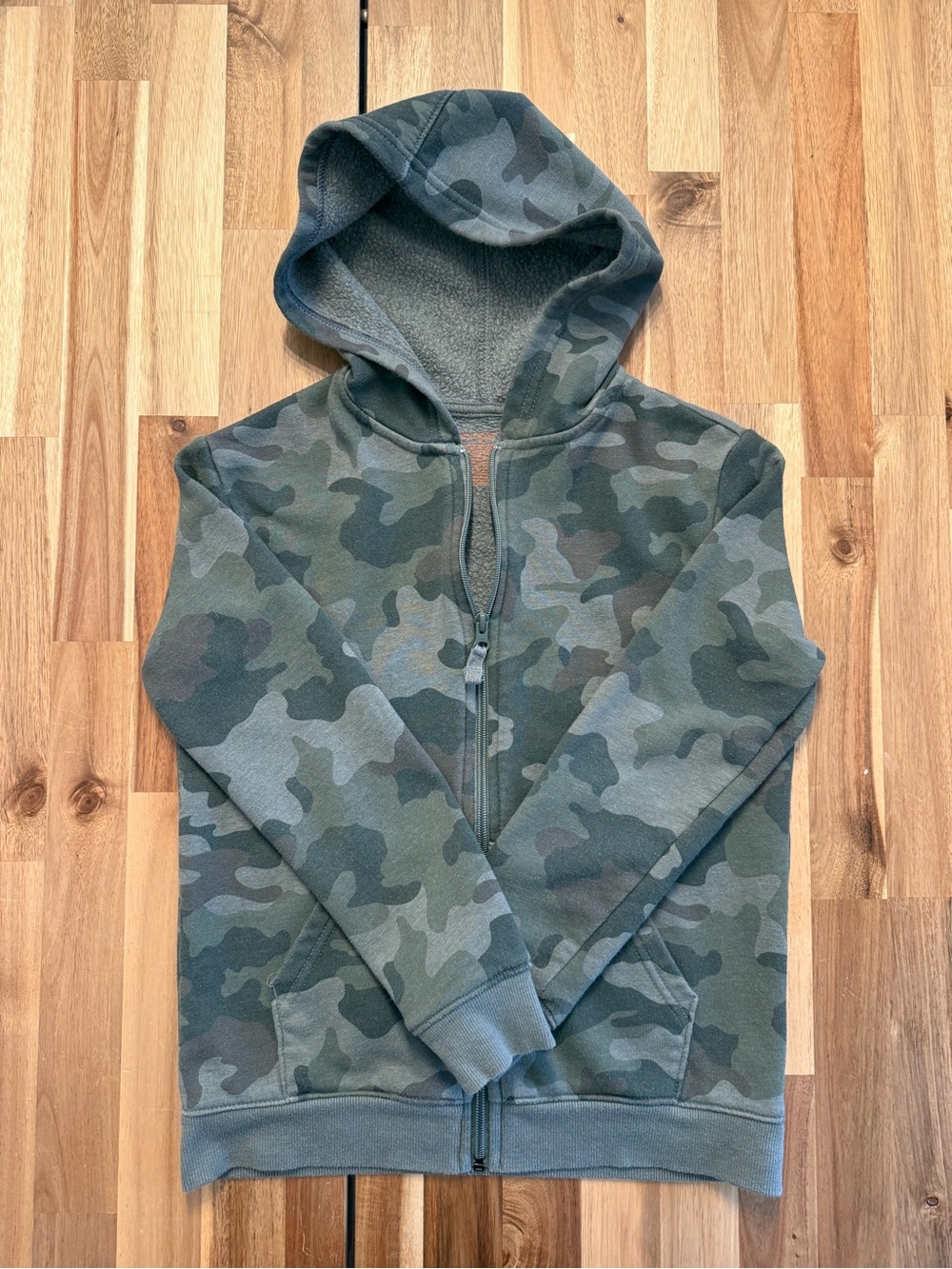 Cat & Jack Green Camo Zip Hoodie